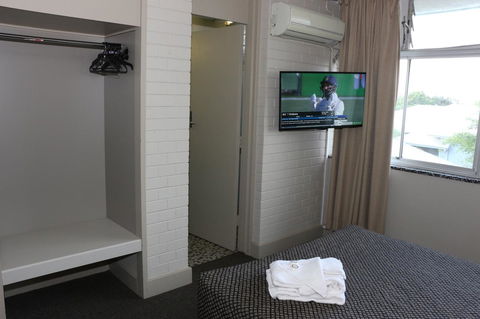 Brighton Hotel - Accommodation in Brisbane 9