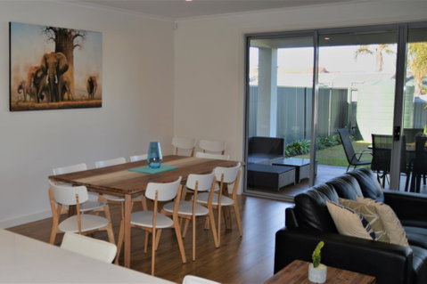 Western Breeze - Accommodation in Brisbane 2