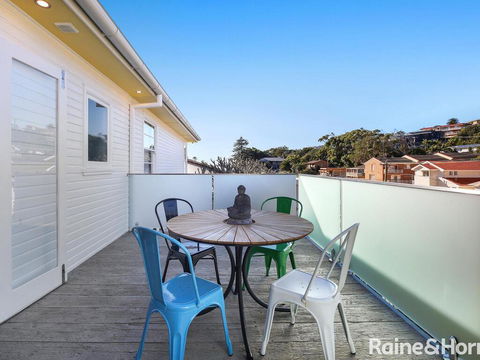 White Beach - 42 Ash Street - Accommodation in Brisbane 2