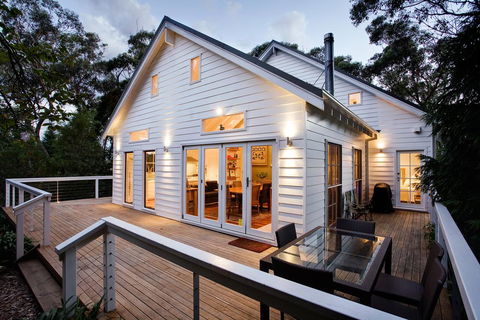 White Cottage - Accommodation in Brisbane 1