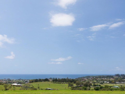 Willowview - Coastal Retreat, Stunning Views - Accommodation in Brisbane 1