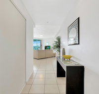 Wings Luxury Apartment Pink Poodle - Accommodation in Brisbane