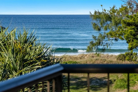 Wintersview 3 - Lennox Head - Accommodation in Brisbane 1