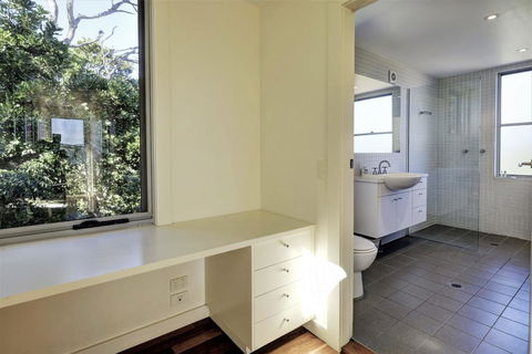 YALLUMBEE - Accommodation in Brisbane 3