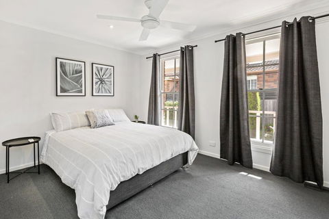 YIN-YANG - MOUNT ELIZA - Accommodation in Brisbane 1