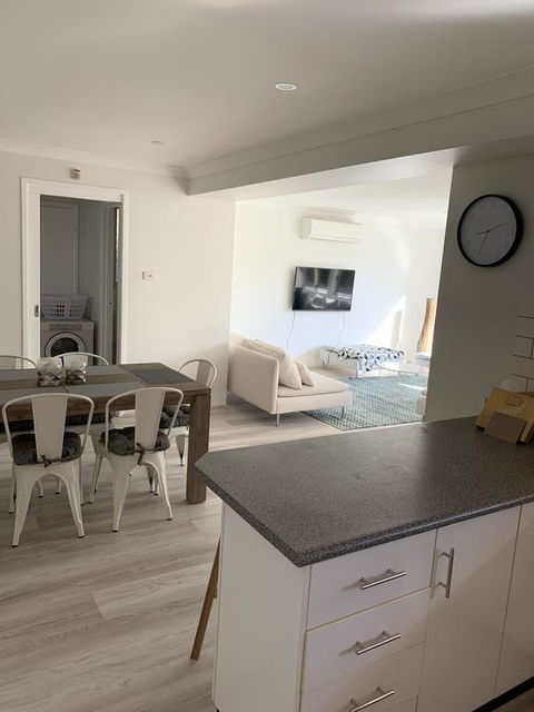 York Cosy Stays - Accommodation in Brisbane 1