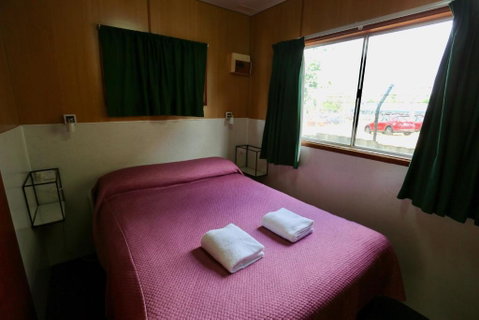 Young Tourist Park - Accommodation in Brisbane 3