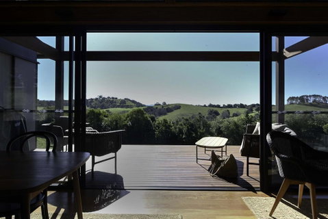 Your Luxury Escape - Carinya Cottages 5 - Accommodation in Brisbane 0