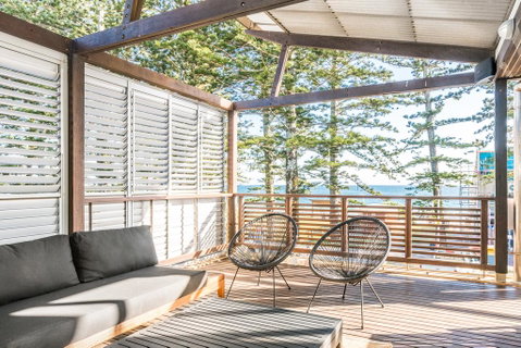Your Luxury Escape - On The Bay - Stunning Beachfront Apartment - Accommodation in Brisbane 1