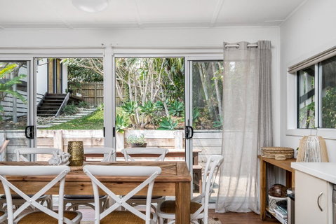 Your Luxury Escape - Salt Life - Byron Bay - Accommodation in Brisbane 2