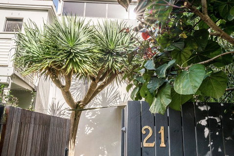 Your Luxury Escape - The Loft - Accommodation in Brisbane 0