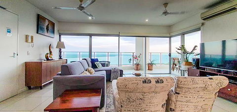 ZEN BY THE WATER - Darwin Premier Retreat - Accommodation in Brisbane 3