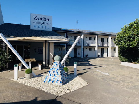 Zorba Waterfront Motel - Accommodation in Brisbane 0