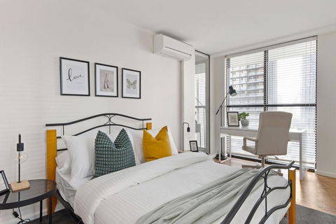 A 2BR Loft Near Melbourne Central FREE Parking - Accommodation in Brisbane 0