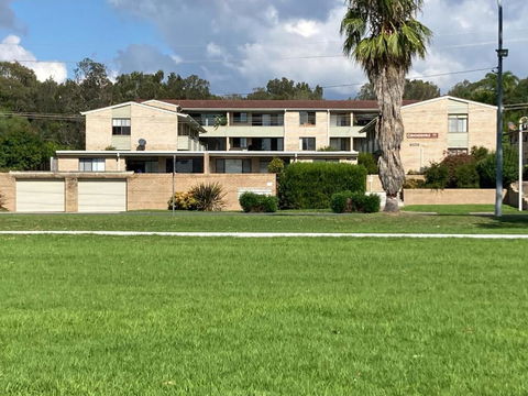 A Beach Apartment - Accommodation in Brisbane 1