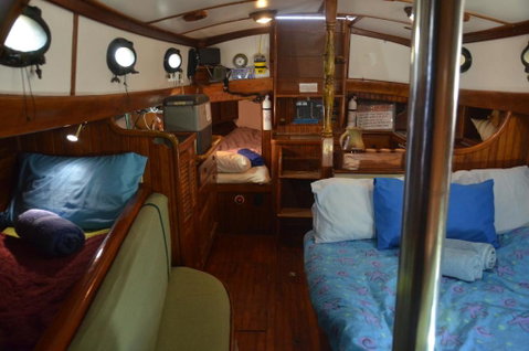A Boat In The Grampians - Accommodation in Brisbane 3