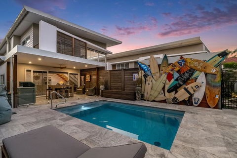 A Perfect Stay - Byron Sunrise - Heated Pool - Accommodation in Brisbane 3