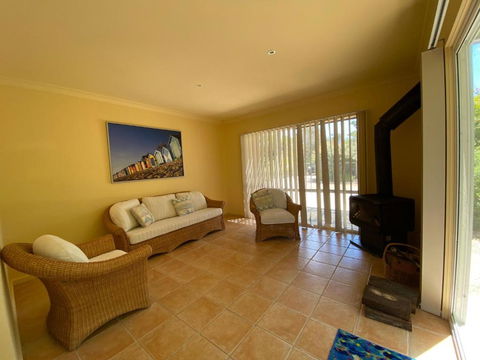 After Dune Delight - Accommodation in Brisbane 4