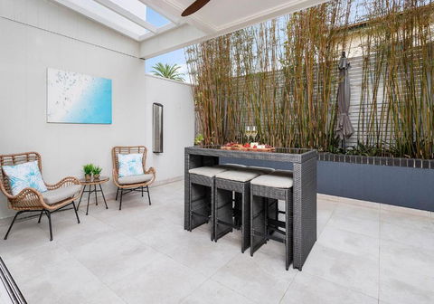 Al Mare - Accommodation in Brisbane 1