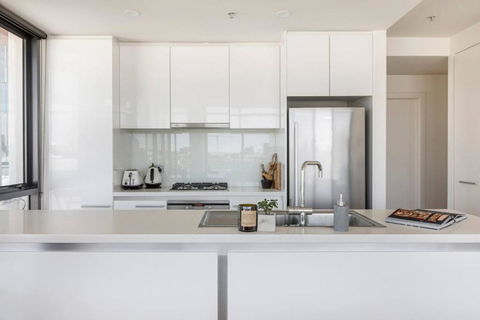 Aloft At Era With Sweeping Balcony Views - Accommodation in Brisbane 4