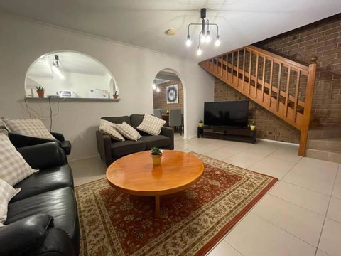 Aloha Adelaide - Accommodation in Brisbane 3