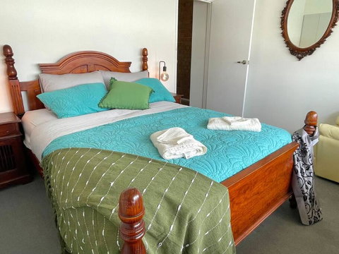 Aloha Adelaide - Accommodation in Brisbane 0