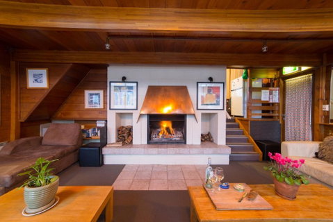 Aneeki Ski Lodge - Accommodation in Brisbane 0