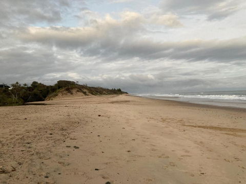 Amani Beach Haus, On The Beach - Accommodation in Brisbane 2