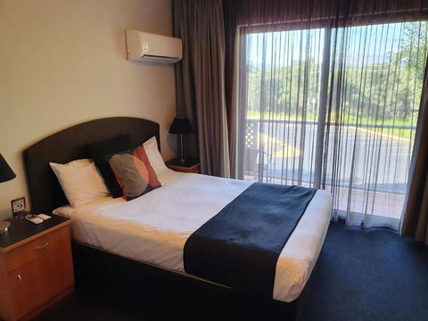 Alpha Hotel Canberra - Accommodation in Brisbane 2