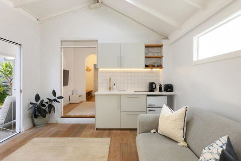 Apollo Studio - Accommodation in Brisbane 0