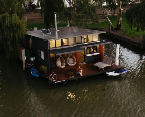 Ark-imedes - Unique Float Home On The Murray River - Accommodation in Brisbane 0