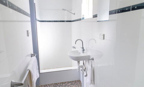 Australian Hotel Motel Yass - Accommodation in Brisbane 1