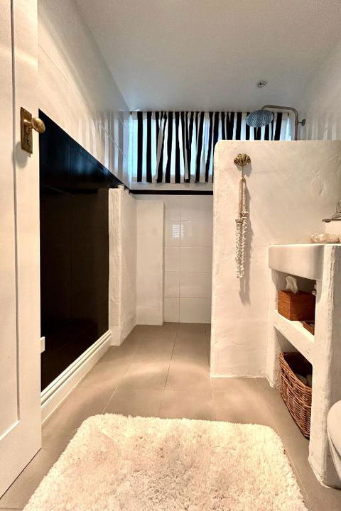 Avalon Beach Cottage- The Islander - Accommodation in Brisbane 4