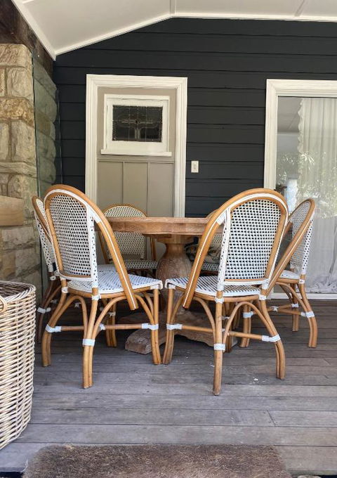 Avalon Beach Cottage- The Islander - Accommodation in Brisbane 1