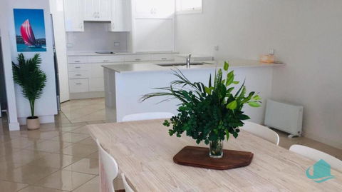 Azure Vista - Accommodation in Brisbane 4