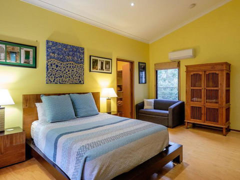 Five Bimba (Tractor House) - Accommodation in Brisbane 6