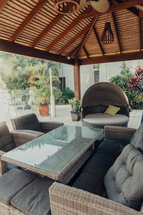 Burleigh Palms Holiday Apartments - Accommodation in Brisbane 30