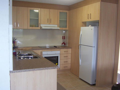 Burleigh Palms Holiday Apartments - Accommodation in Brisbane 20
