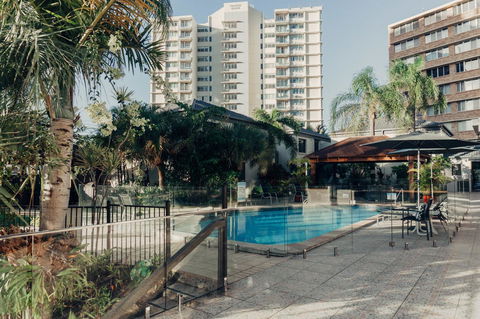 Burleigh Palms Holiday Apartments - Accommodation in Brisbane 26
