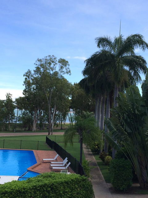 Arcadia Village Motel - Accommodation in Brisbane 2