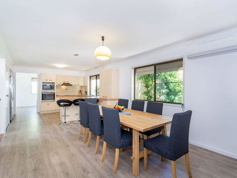 Island Homestay - Accommodation in Brisbane 10