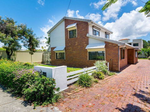 Island Homestay - Accommodation in Brisbane 11