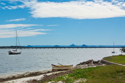 Quiet Location Across From Waterfront - South Esp, Bongaree - Accommodation in Brisbane 14