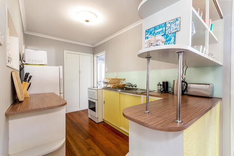 Fabulous Family Destination In Paradise Parade, Bongaree - Accommodation in Brisbane 15