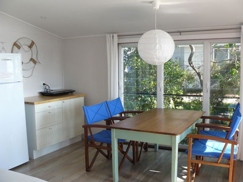 Sea Shanties - Accommodation in Brisbane 1