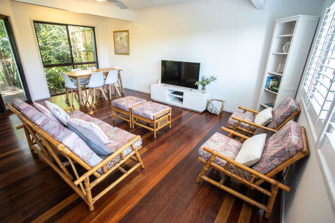Point Break Beach House - Accommodation in Brisbane 5