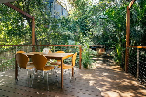 Point Break Beach House - Accommodation in Brisbane 0