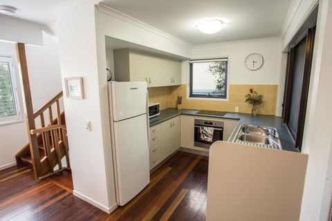 Point Break Beach House - Accommodation in Brisbane 4