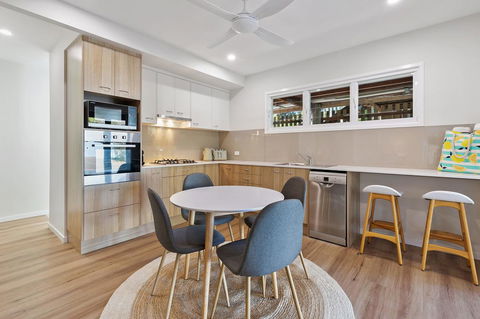 Day Dreaming - Accommodation in Brisbane 0