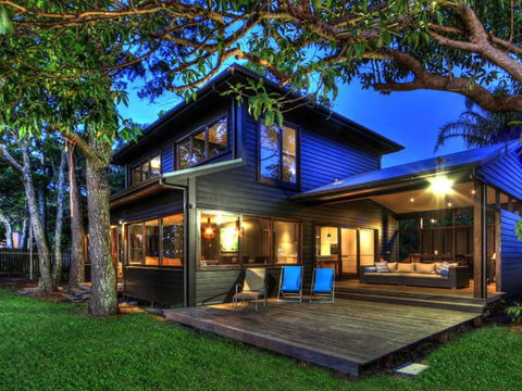 Dolphins At Sunset - Accommodation in Brisbane 6